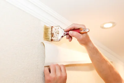 Pose de papier peint à Enchenberg — revêtements muraux et toiles de verre